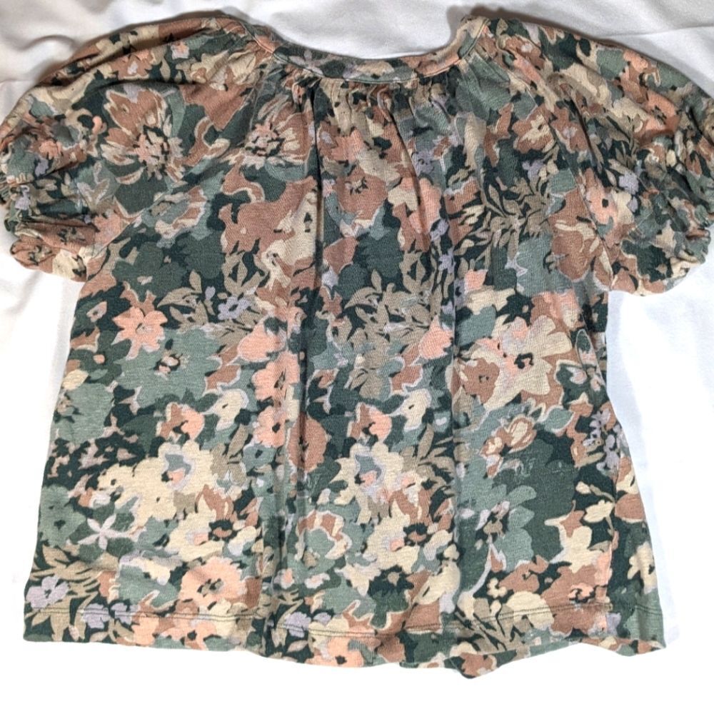 Maeve by Anthropology EUC 100% Linen Floral Puff Sleeve Top Blouse Size Medium